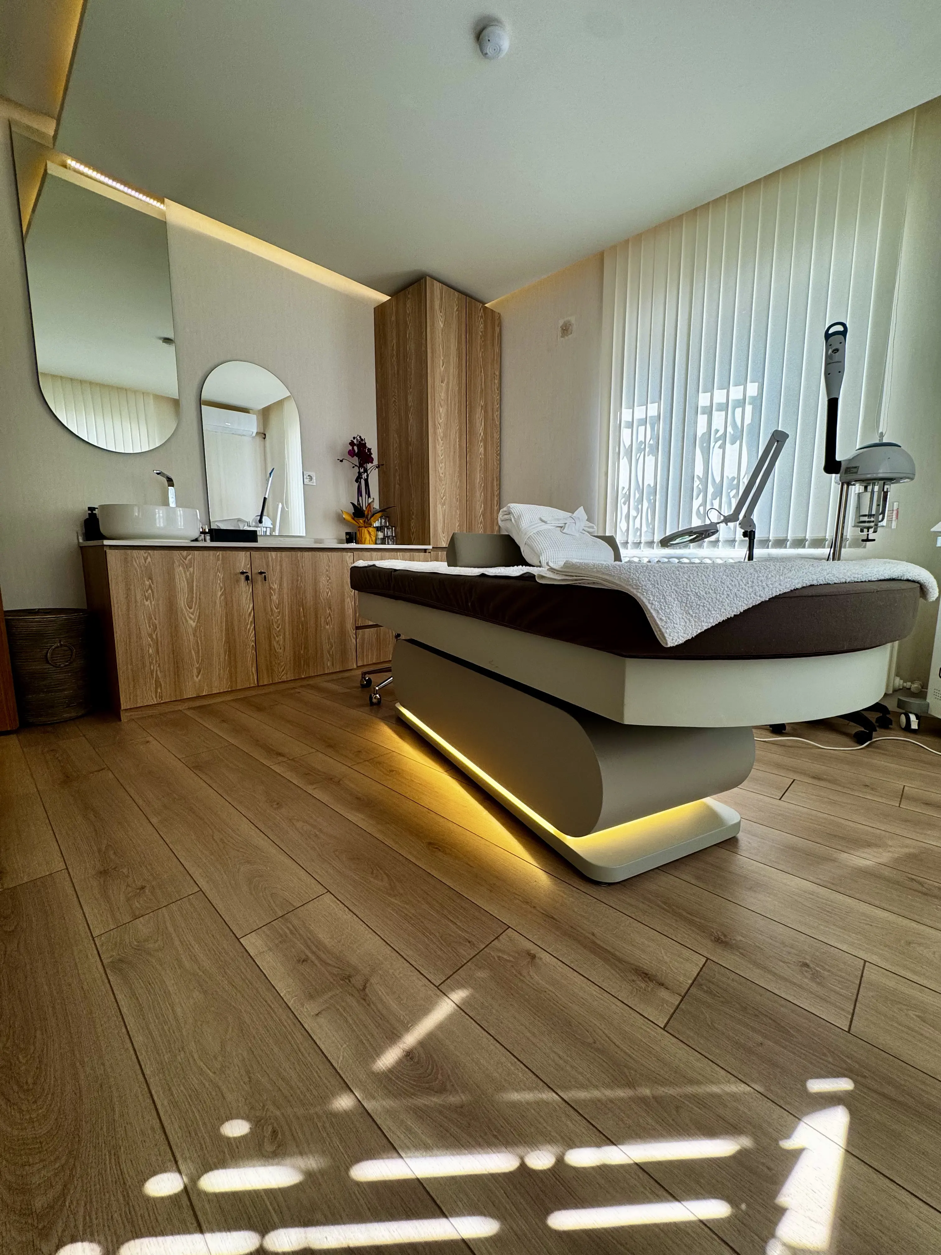 Dr. Abdurrahman Efem