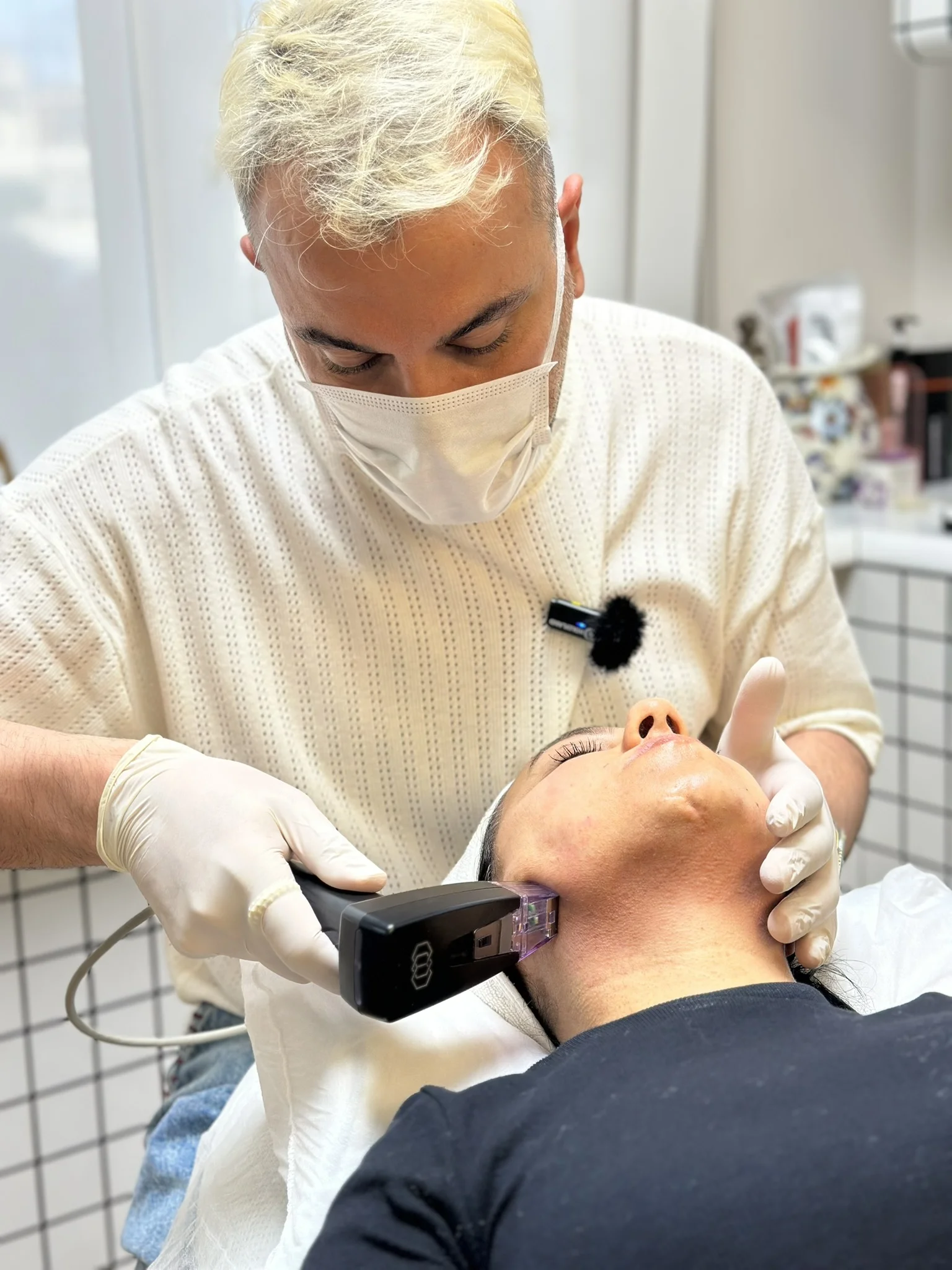 Morpheus8 ile Derinlerden Gelen Sıkılaşma — Efem Klinik’te Çok Katmanlı Yenilenme