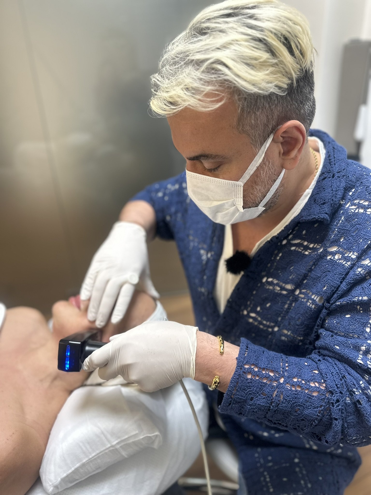Morpheus8 RF Microneedling — Reafirmación y Renovación en Estambul