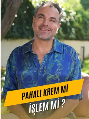 Krem mi, işlem mi? 👀 Peki gerçekten birbirinin alternatifi mi? Aslında kremler ve medikal estetik işlemler aynı amaca hizmet 